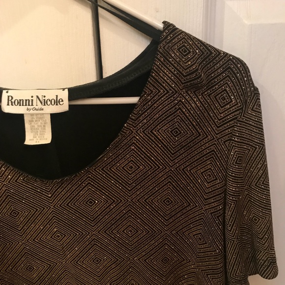 Gold top - Picture 2 of 4